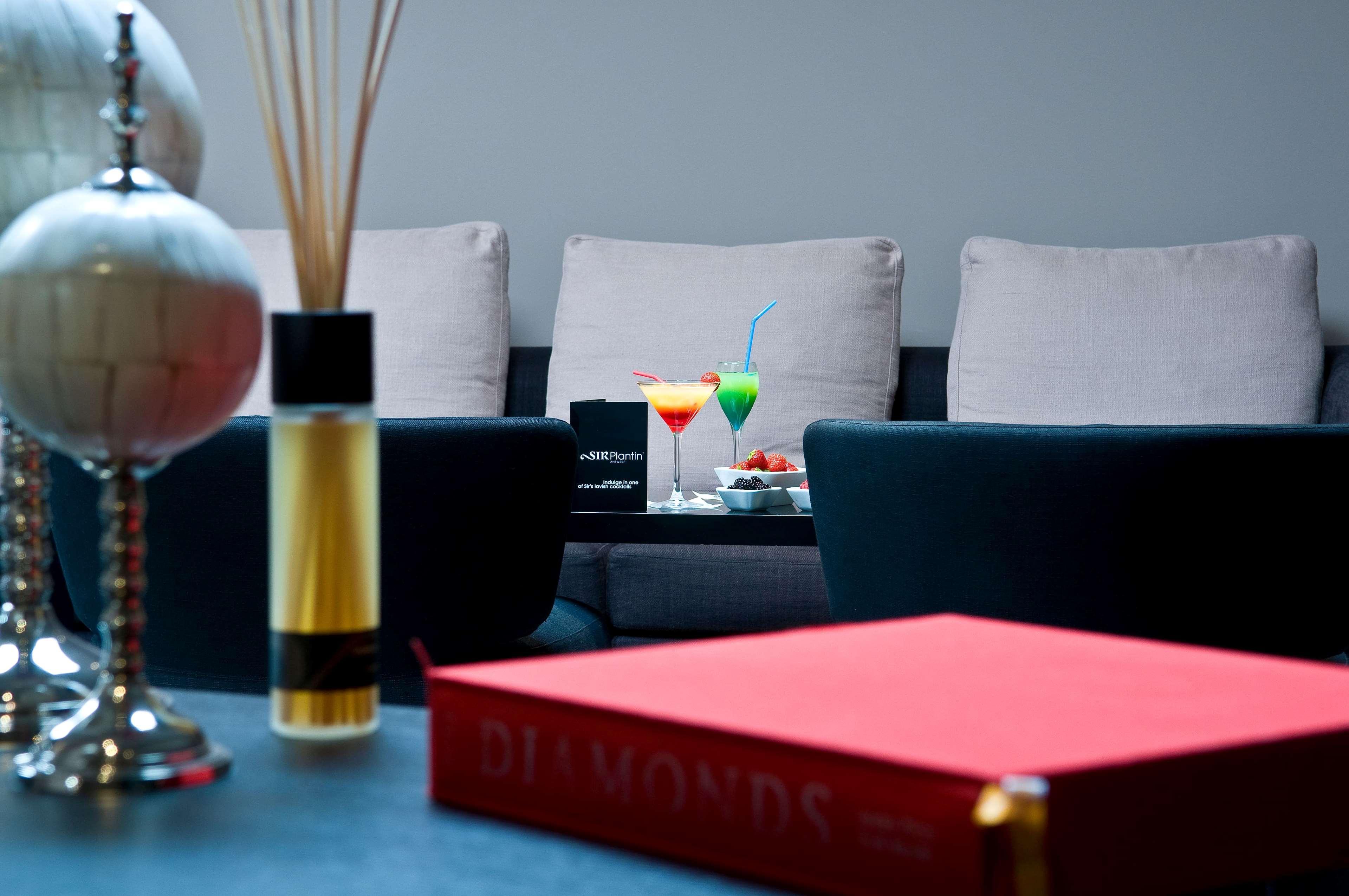 Tryp By Wyndham Hotel 3*