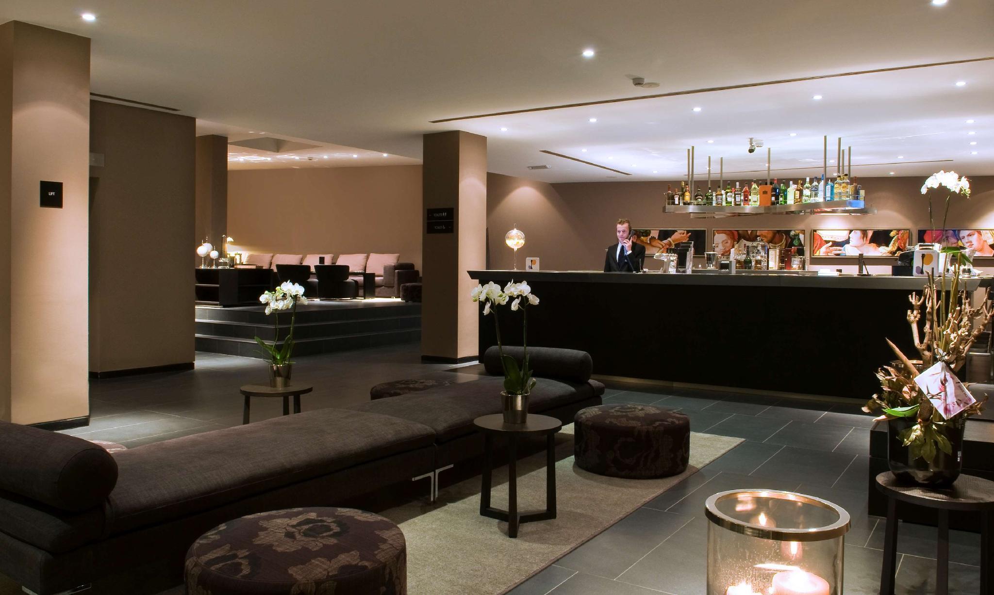 Tryp By Wyndham Hotel