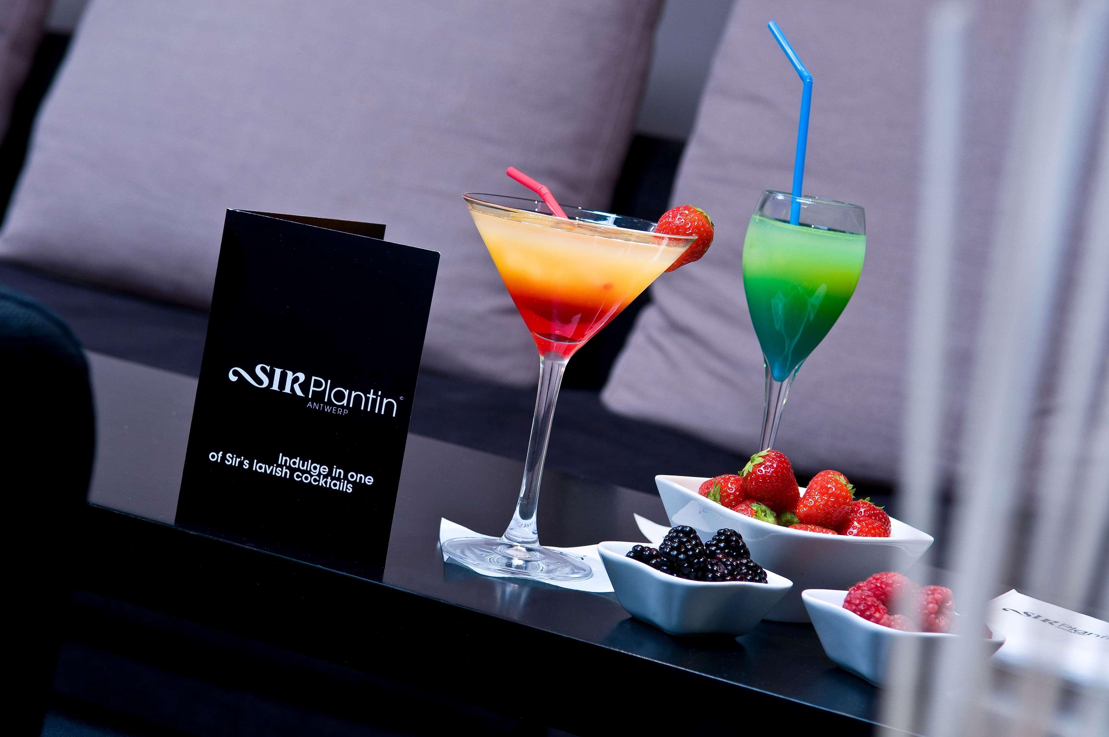 Hotel Tryp By Wyndham 3*